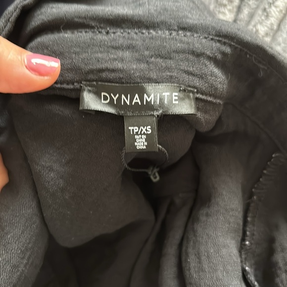 Chic top - Picture 2 of 2